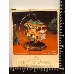 HALLMARK KEEPSAKE ORNAMENT SOLID WOOD DISPLAY STAND QX713-3